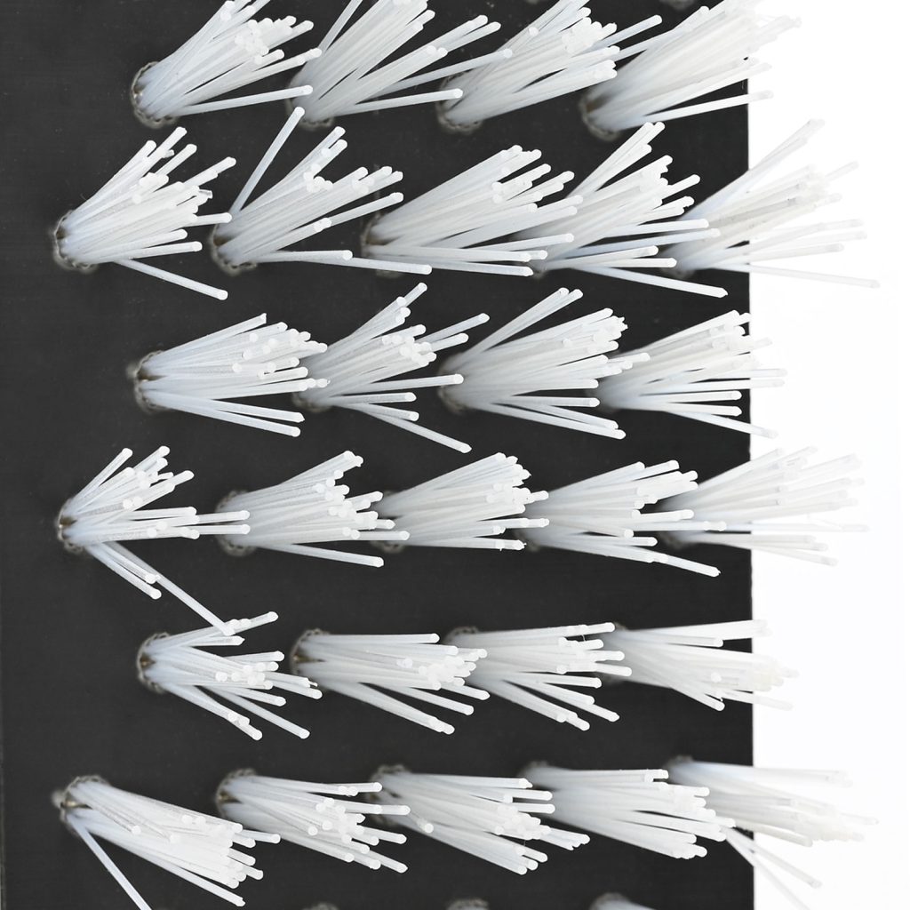 vidaXL:n lehmän harjat seinälle kiinnitettävä 84x10x91 cm - Image 7