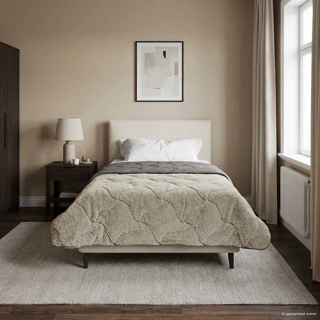 Kesäpeitto Quiltottu Vaaleanharmaa 135 x 200 cm