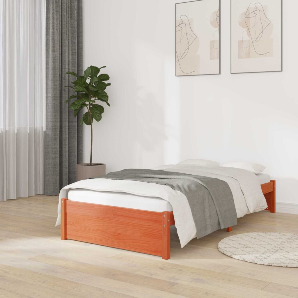 Sängyn runko Massiivipine